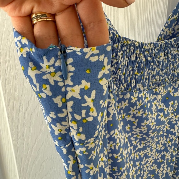 Zara Blue and White Floral Mini Dress - Picture 4 of 5